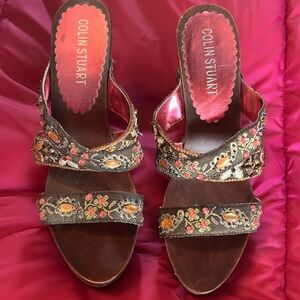 Colin Stuart wood high heeled beaded sandals 8B